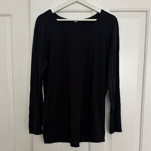 Lululemon Black Long Sleeve Relaxed Fit Top (Size L/XL Estimated)